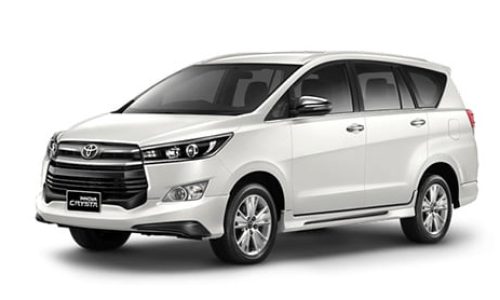innova-crysta-car